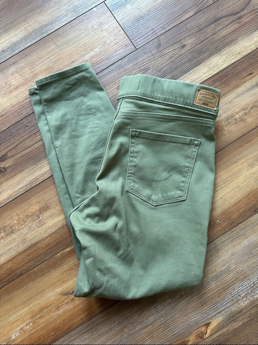Signature by Levi Strauss Olive Green Pull-On Skinny Jeans